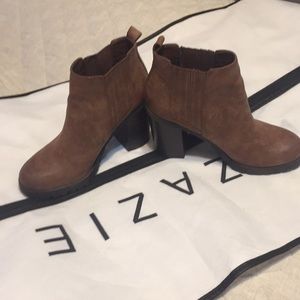 Ankle boots